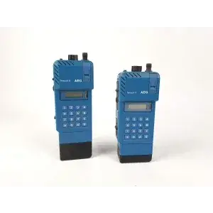 2 radiotelefony bez akcesoriów