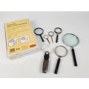 Lot of magnifying glasses