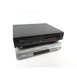 2 magnetowidy VHS