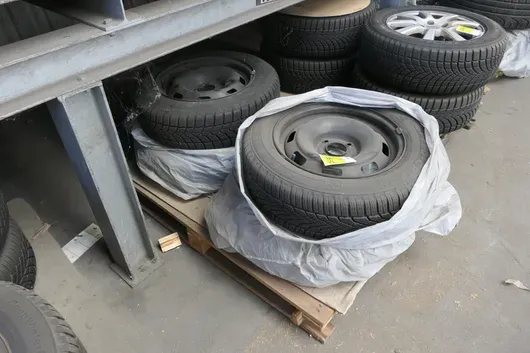 Set Speed Grip 2 winterbanden met velgen