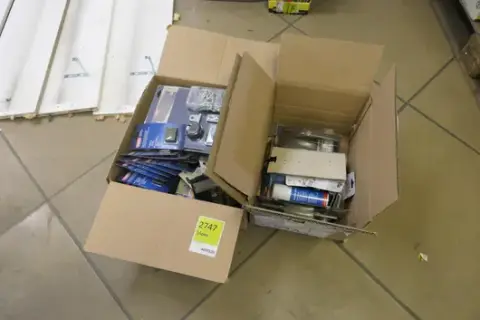 Mixed lot of construction, electrical and DIY materials, including Abus items