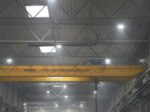 Pont roulant à double poutre (libération ultérieure : 16.12.26) Demag