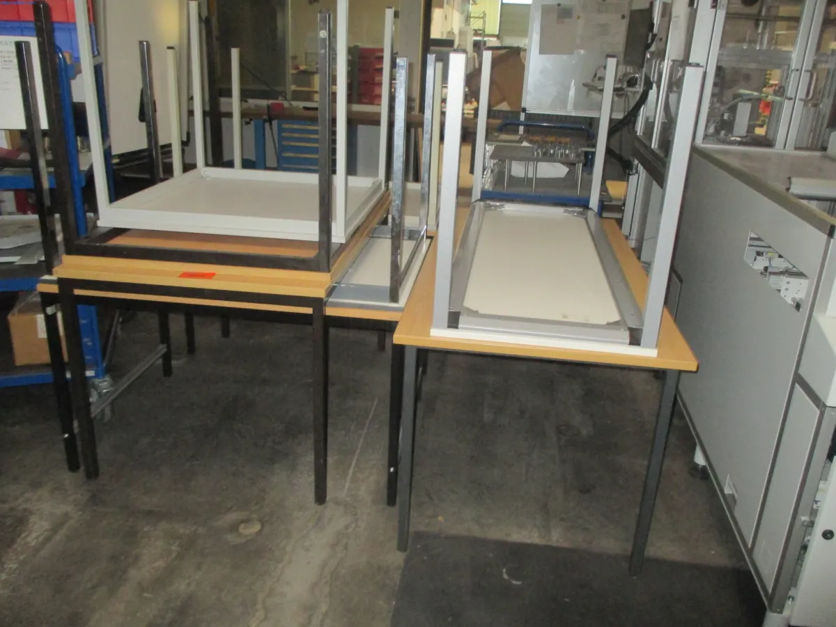 9 bureaux