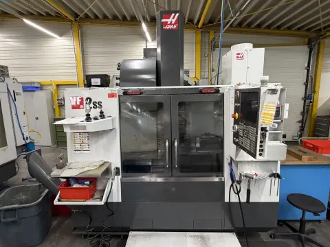 Centre d'usinage vertical CNC 3 axes Haas VF-2SS
