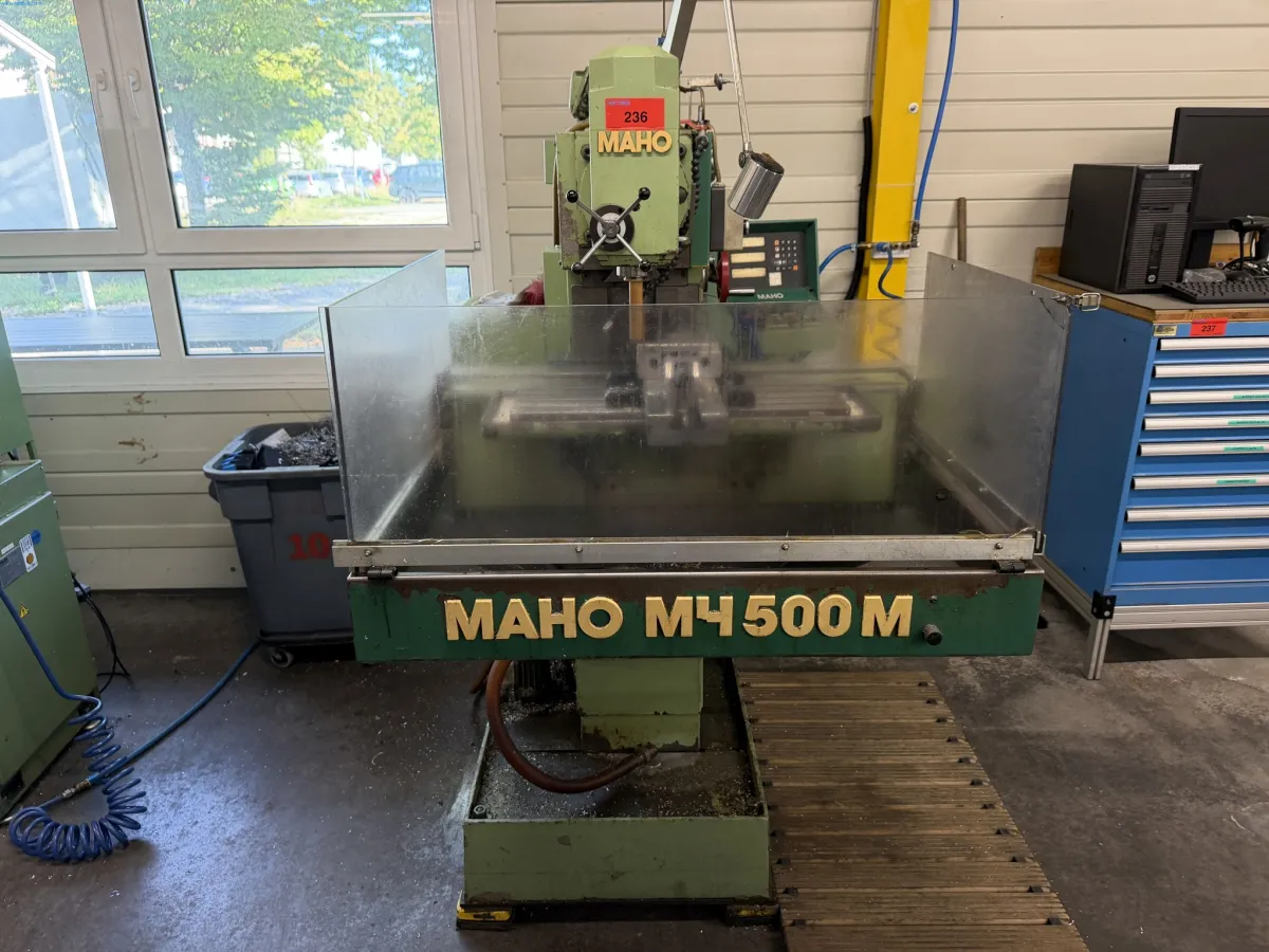 Fraiseuse universelle Maho MH500M
