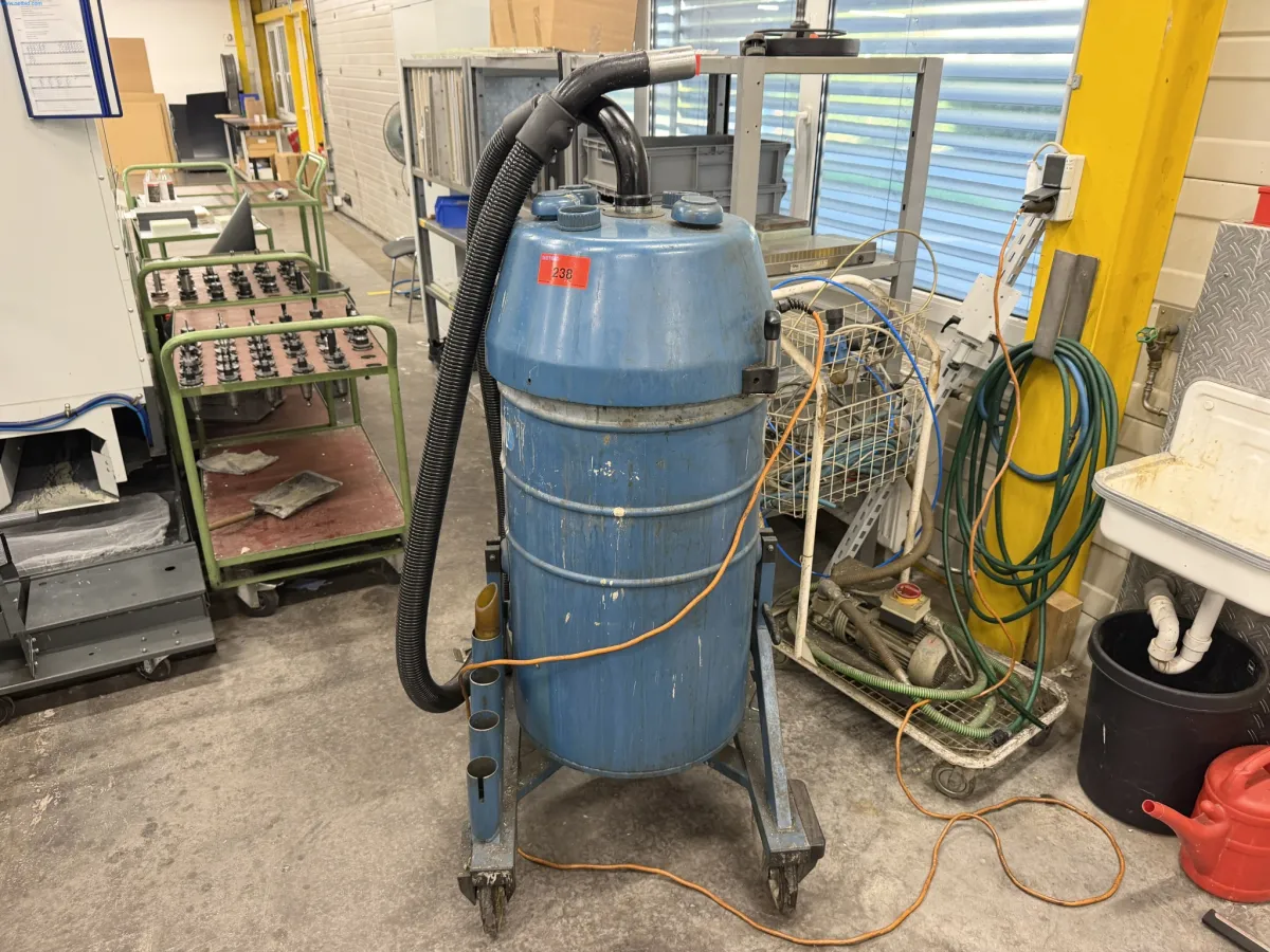 Aspirateur à eau Ringler