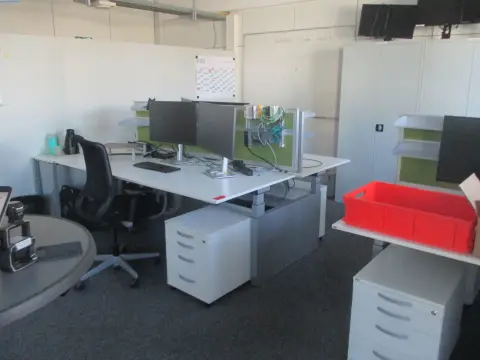 2 bureaux doubles SEDUS