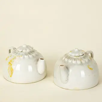 Two water droppers with chrysanthemum decoration, China, Yuan / Ming dynasty.