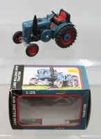 Model traktora z blachy Lanz Bulldog, 4016, 1:25, Kovap, oryginalne pudełko