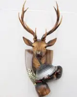 Décoration murale de chasse, tête de cerf avec cloches, plastique, env. H 40 cm