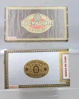 2 różne pudełka po cygarach, oryginalnie zamknięte, Emil Wolsdorff Kommanditgesellschaft Hamburg i Superiores Flor Extra Fina - Aguila de Cuba