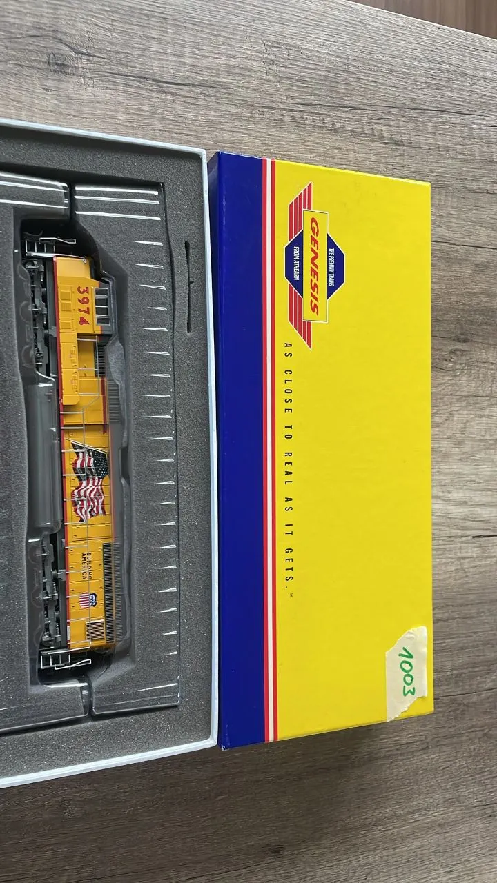 Locomotive diesel (Athearn Genesis)