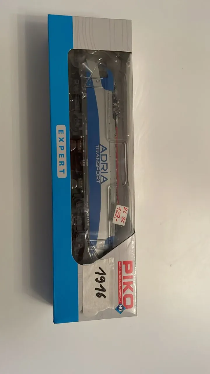 Locomotive électrique (PIKO)