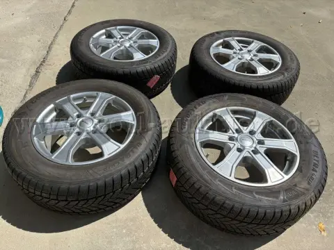 4 kompletní zimní kola Goodyear UltraGrip Performance SUV 265/60R18 114H