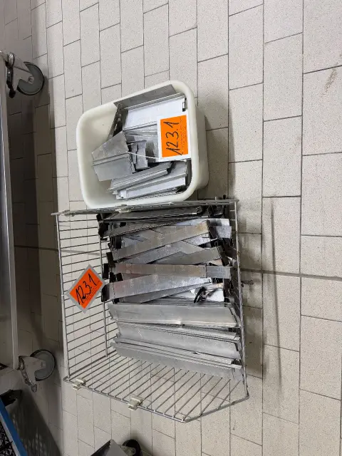 Lot of aluminium rails