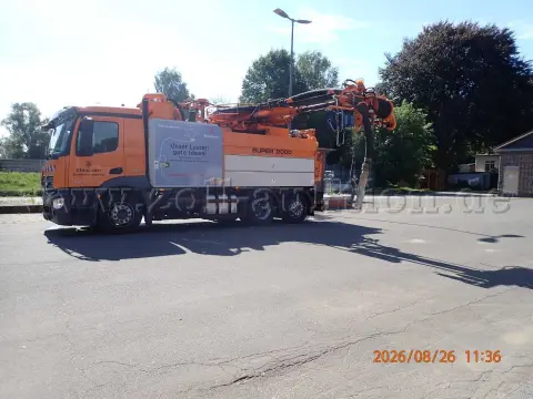 1 camion de nettoyage de canalisations DAIMLER (D) Mercedes Benz, 963-0-C / Antos WDB 96302