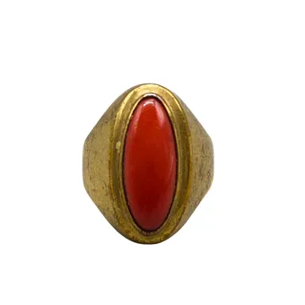 333 gold ring with coral.