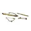 Lot van broches, dasspeld en zakpen.