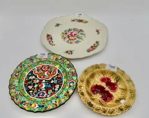 3 plates