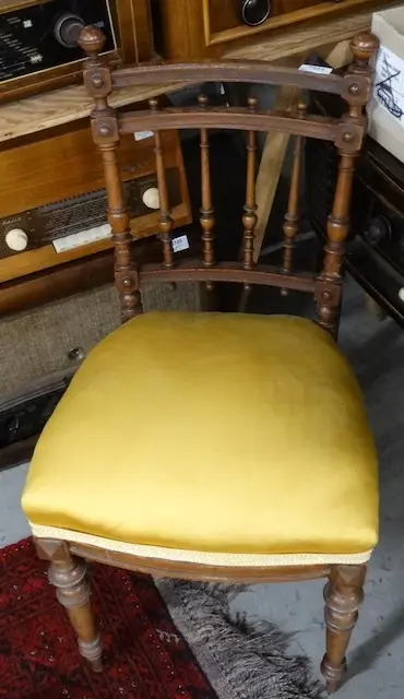 1 chair