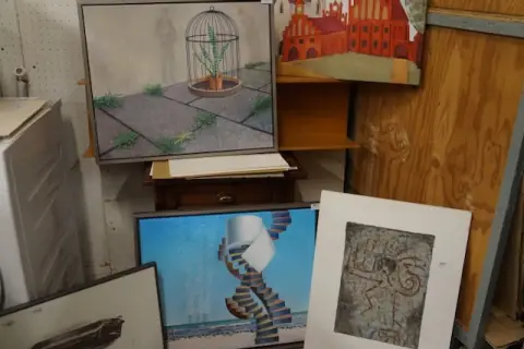 6 different pictures