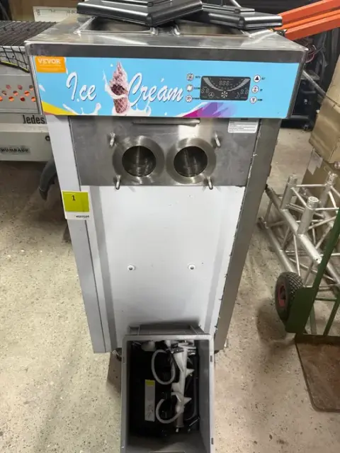 Machine à glace pilée VEVOR D425