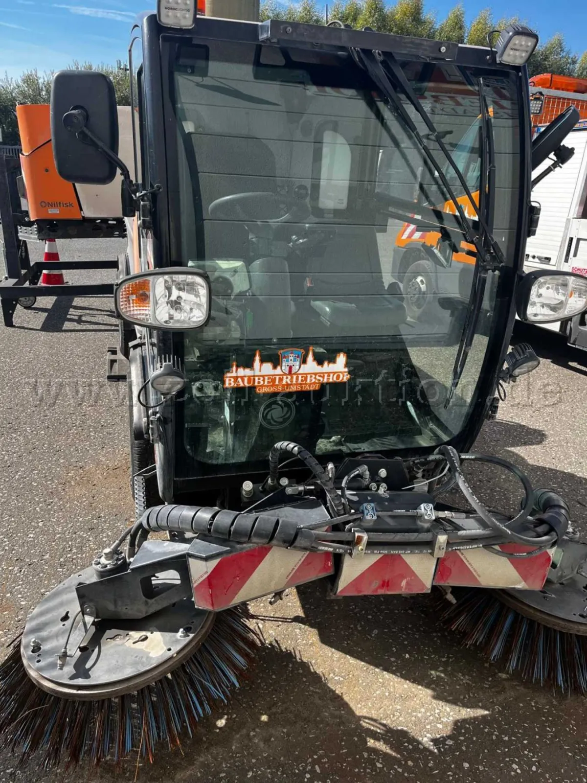 1 "Dárce dílů" pro zametací stroj Nilfisk, City Ranger 3570