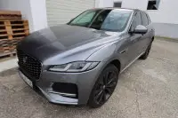 1 легковой автомобиль - внедорожник марки Jaguar