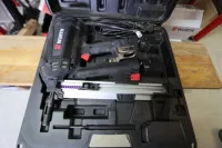 1 Gas Bolzen Schussgerät Fabr. Würth Master