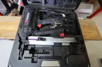 1 Gas Bolzen Schussgerät Fabr. Würth Master