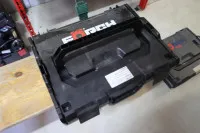 1 přepravní box s různými hadicovými sponami