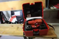 1 nivelační přístroj Fabr. Hilti