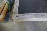 1 paleta płytek gresowych