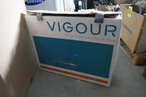 VIGOUR korpus wbudowany na krawędź wanny