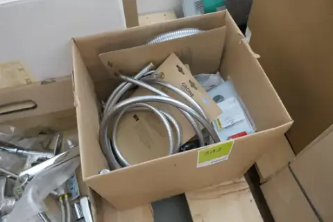 Lot of fittings accessories