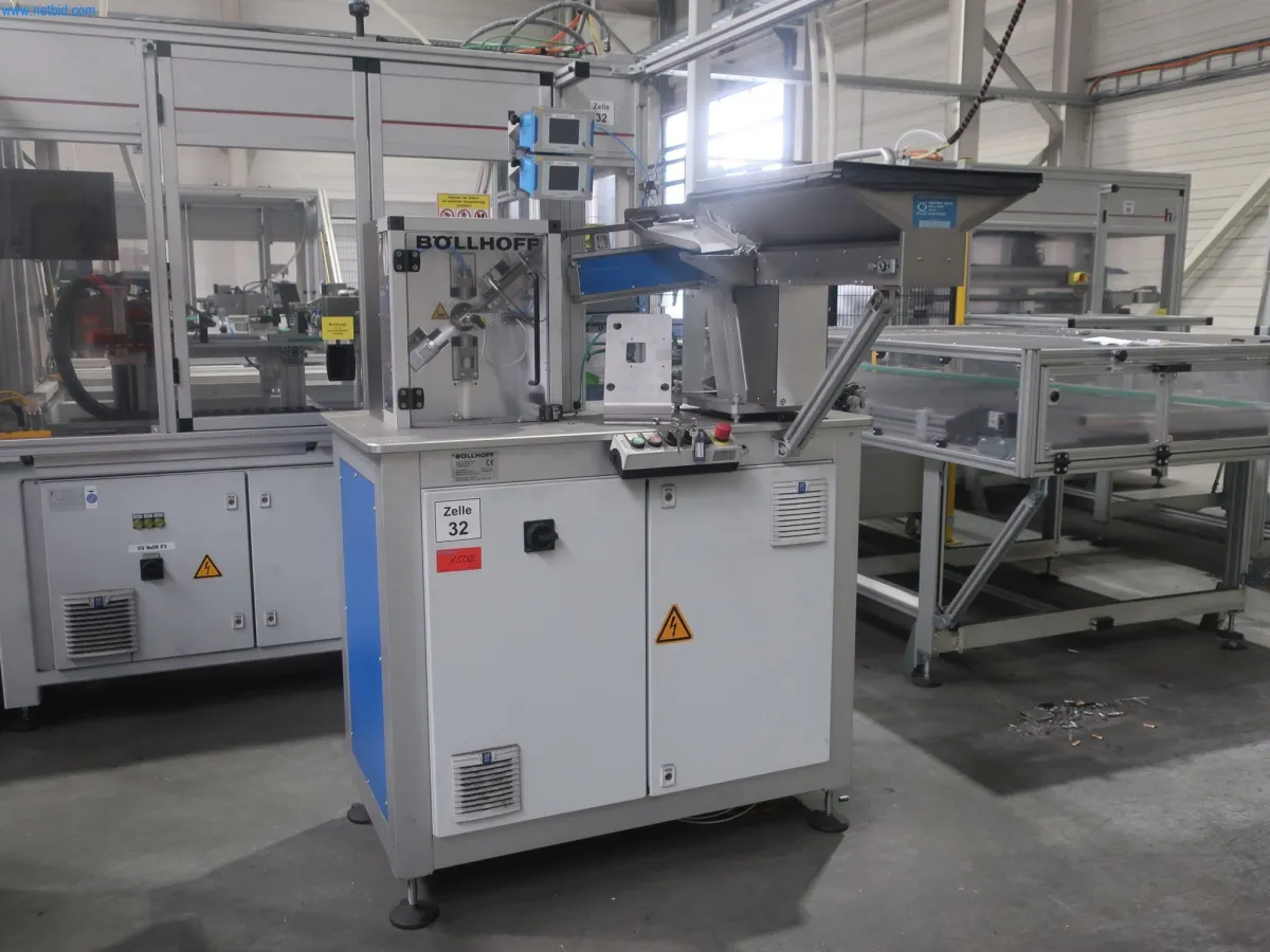 Automate d'alimentation de petites pièces (cellule 32) Böllhoff MVBF22