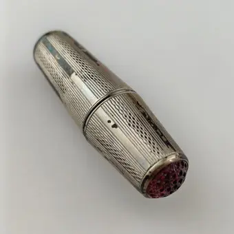 Małe etui na przybory do szycia Art déco - Lutz & Weiss, Pforzheim, prawdopodobnie wczesny XX w., srebro 800.