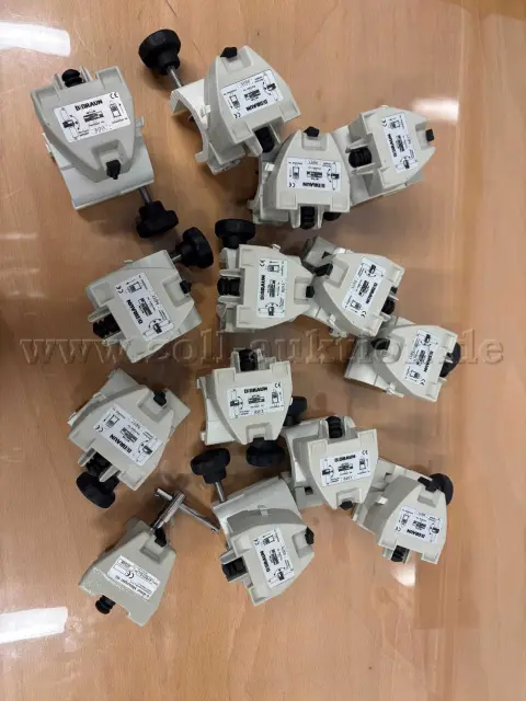 14 uchwytów do pompy strzykawkowej (Braun Perfusor Compact)