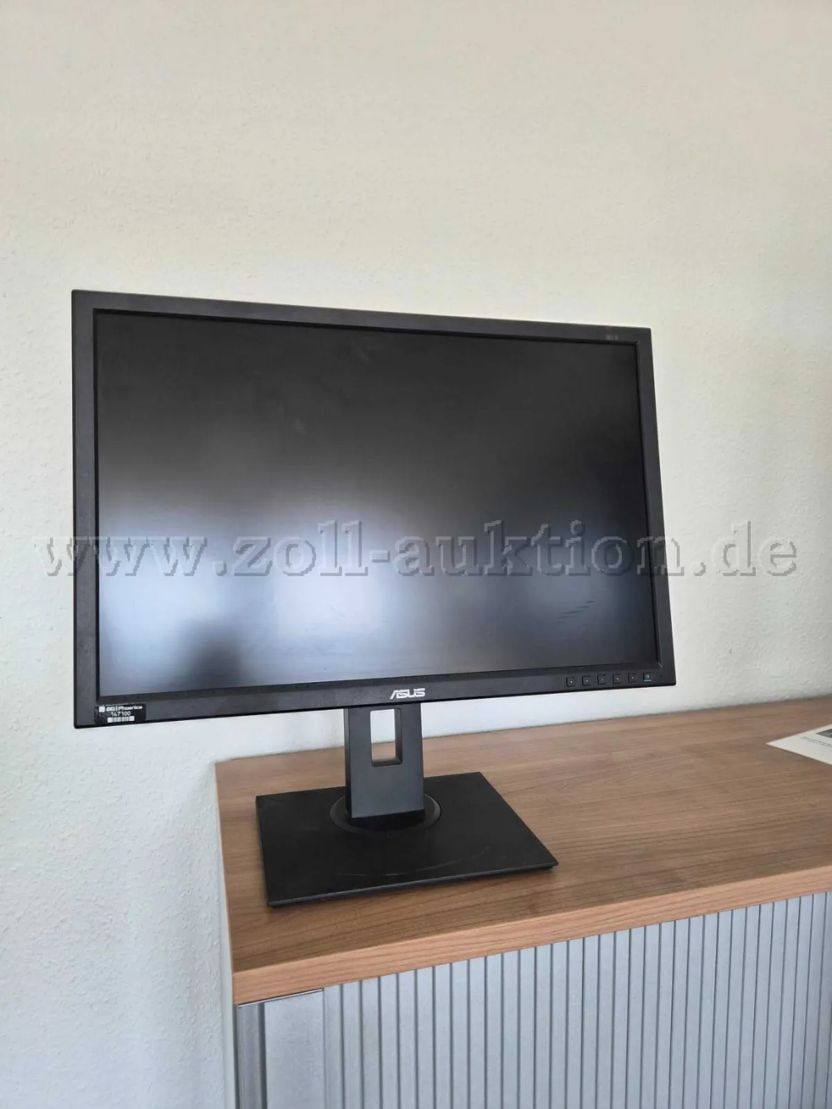 16 ASUS Monitore Schwarz, 24 Zoll, Version Nr. BE24AQLBH