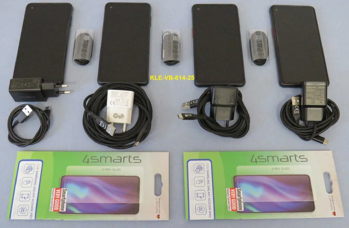 4 Smartphones Samsung XCover Pro Model: SM-G715FN/DS - 64GB