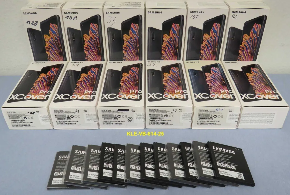 12 Smartphones Samsung XCover Pro Model: SM-G715FN/DS - 64GB