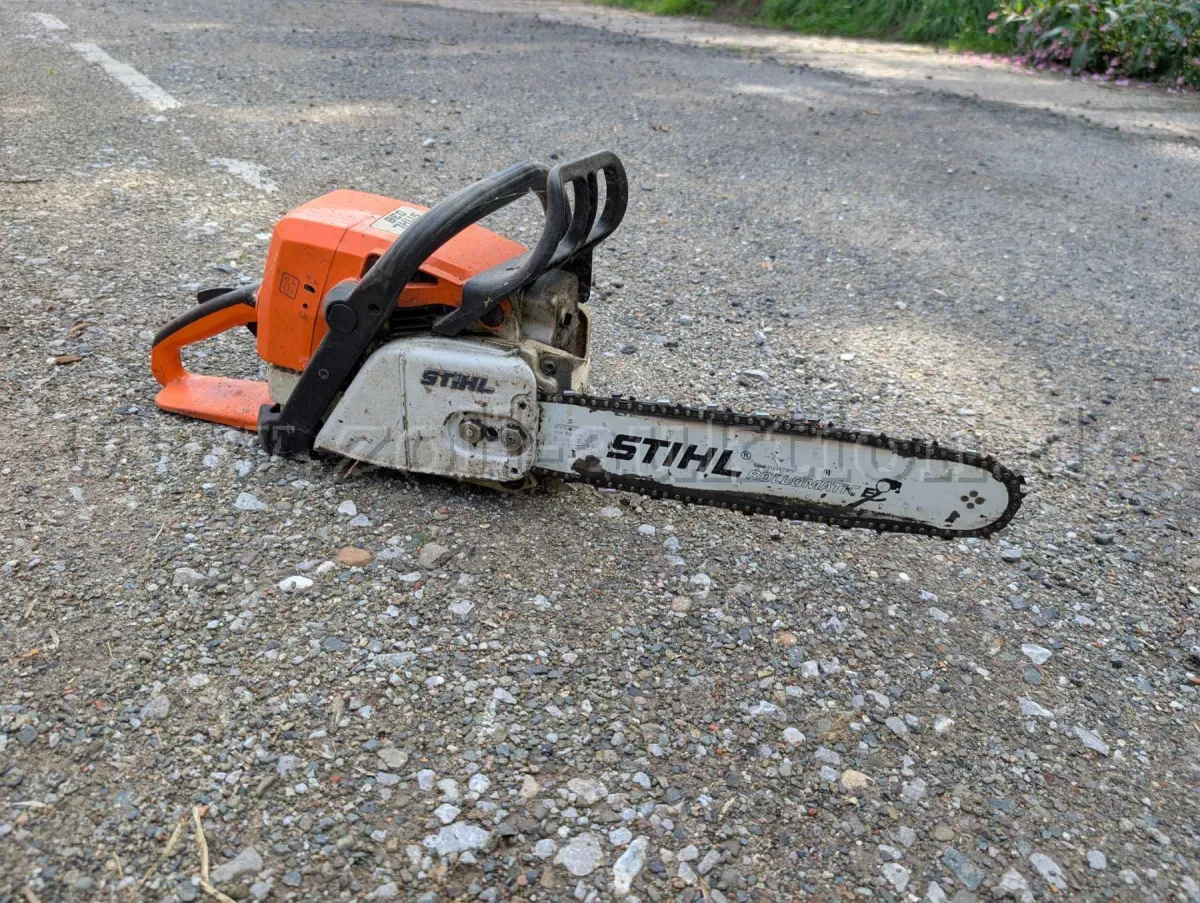 1 Stihl 039 chainsaw