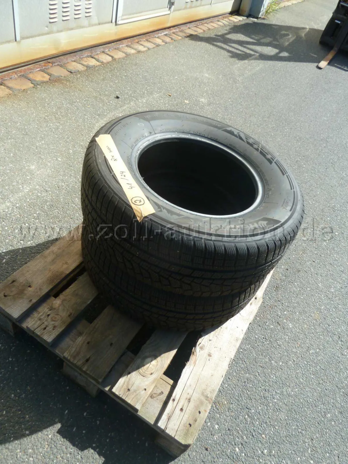 2 зимние шины Hankook 255/65 R16 109H