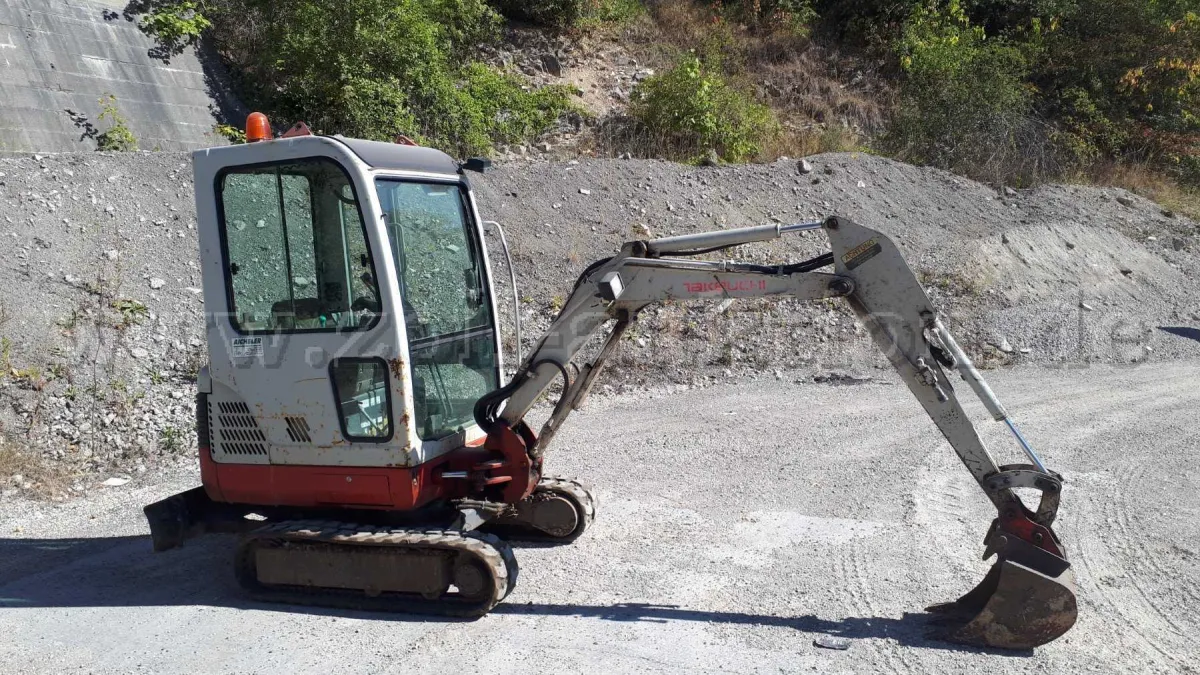 1 Crawler excavator Takeuchi TB016 1.62 t 10.1 kW Diesel 2005 - without UVV, ready to drive