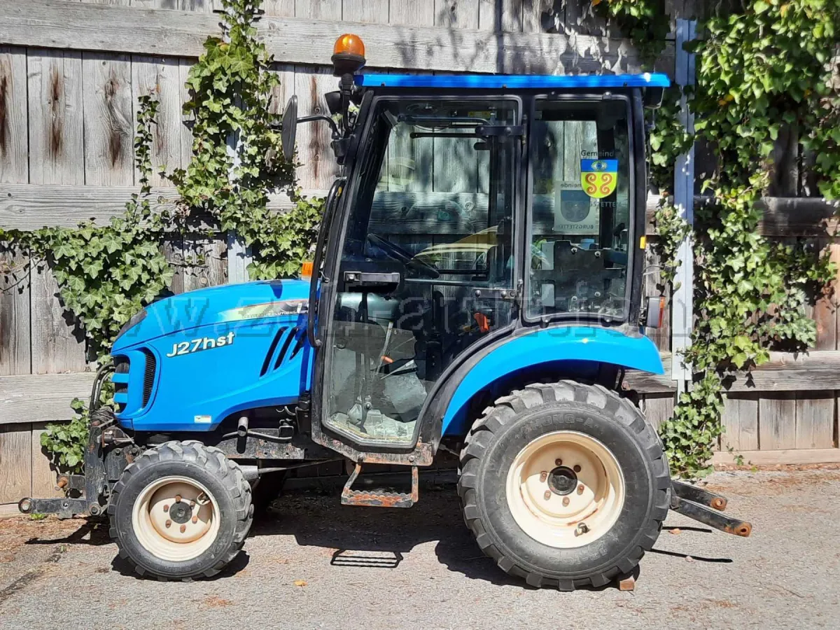 1 traktor LS Mtron Ltd. L 2030 HST / LS J27 HST