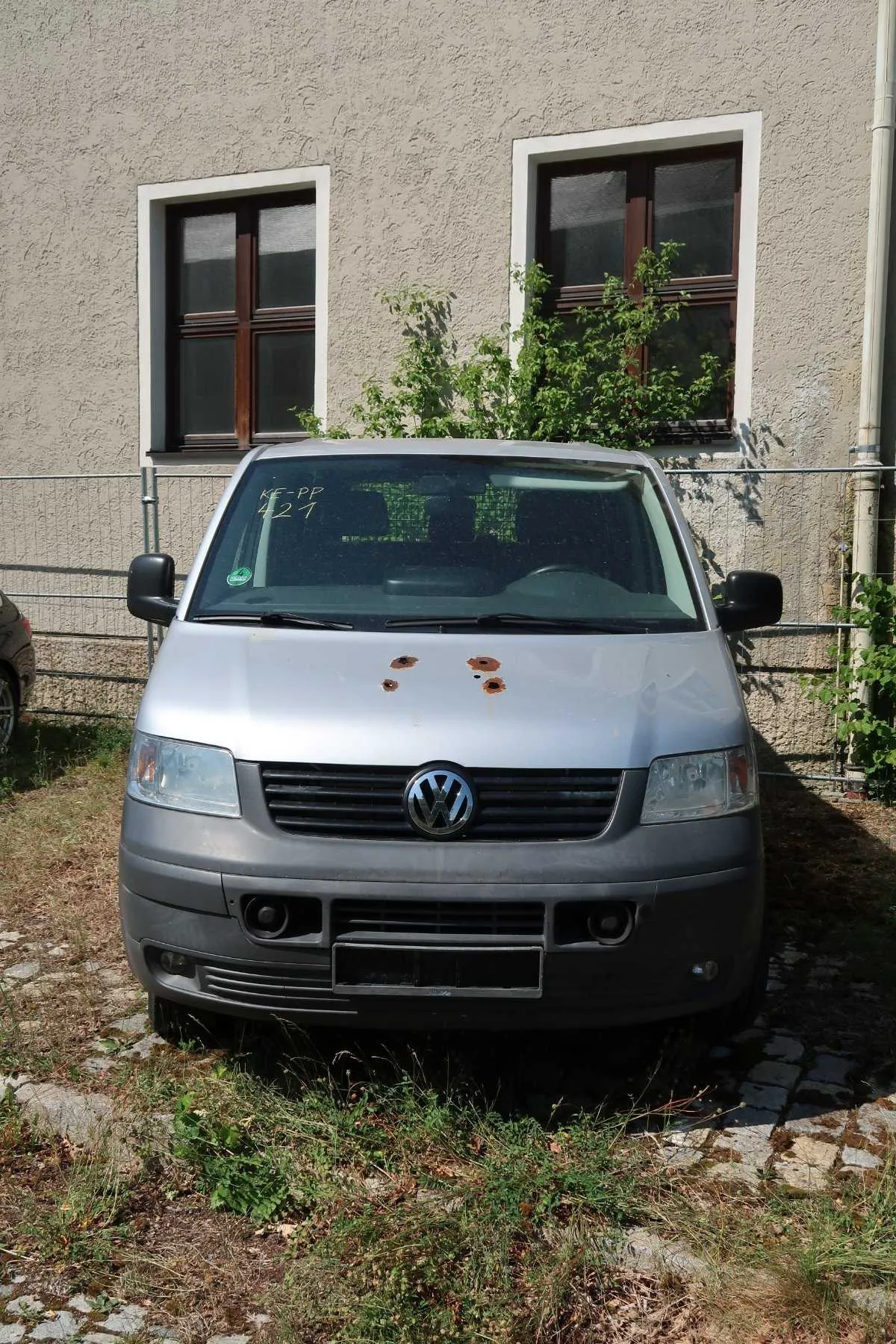 1 VW Kombi T5, 2.5 TDI, první reg. 02/2009