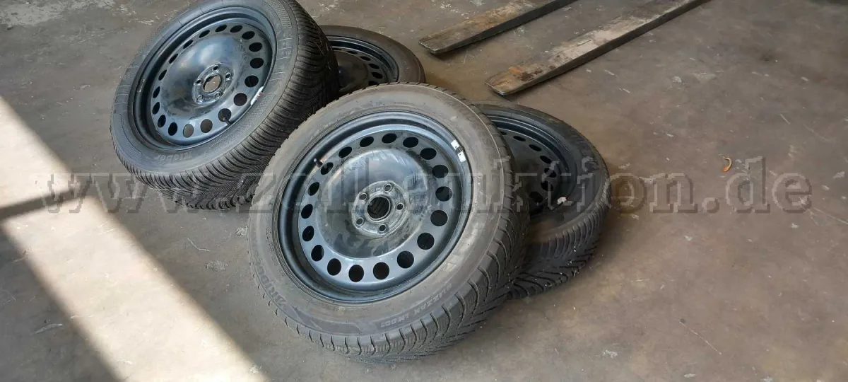 1 зимние колеса в сборе 215/55R18 95T VW ID 3