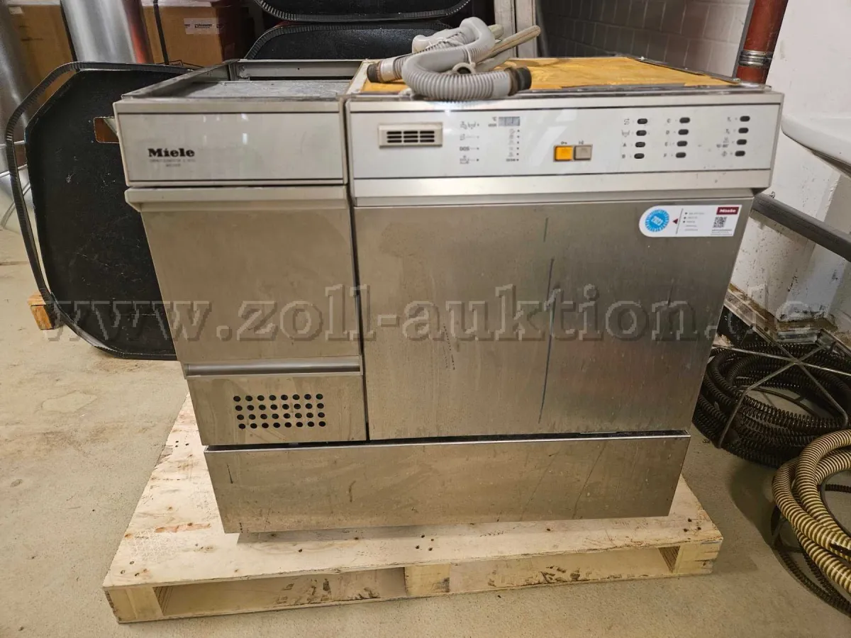 1 моюще-дезинфицирующий автомат Miele G 7783 CD (2001 г.в.)
