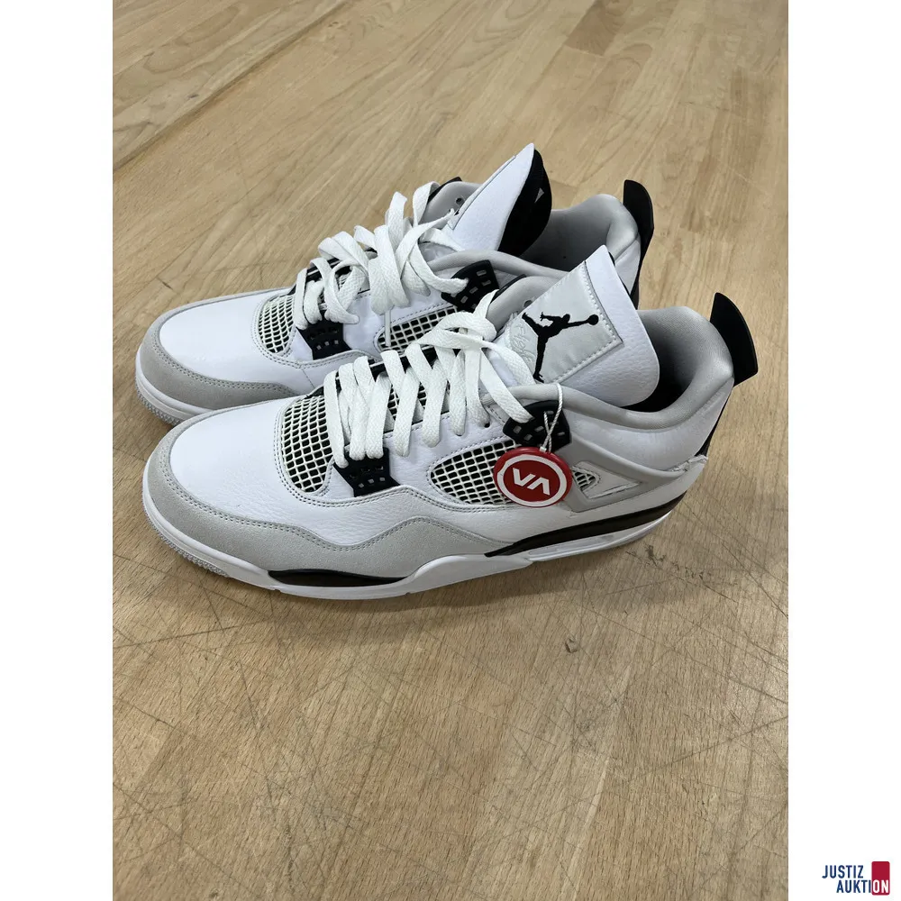 Air Jordan 4 Retro Military black maat 47