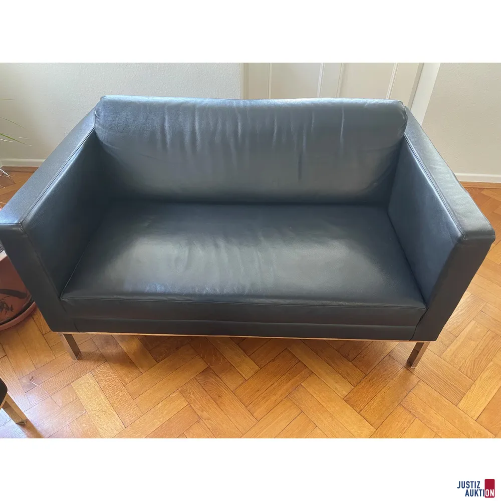 2-seater couch